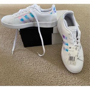 Women’s adidas size 9